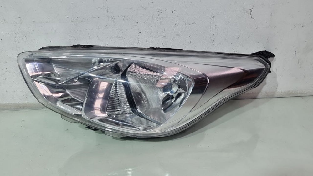 Farol Diant Esq Ford Ka 2019/2021 Usado