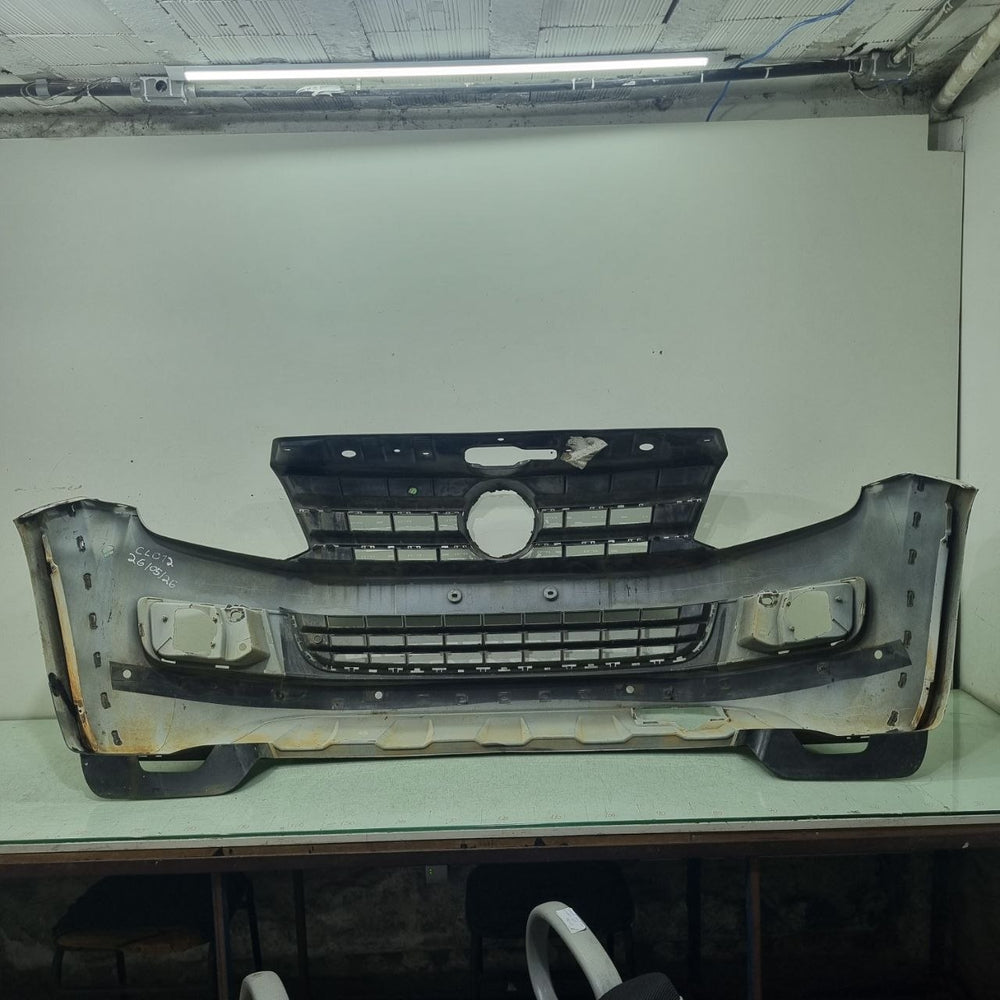 Para-choque Diant VW Amarok 2010/2017 Usado