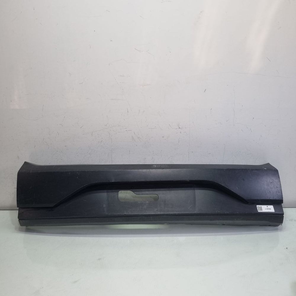Friso Tras Central Renault Sandero Stepway 17/22 Usado