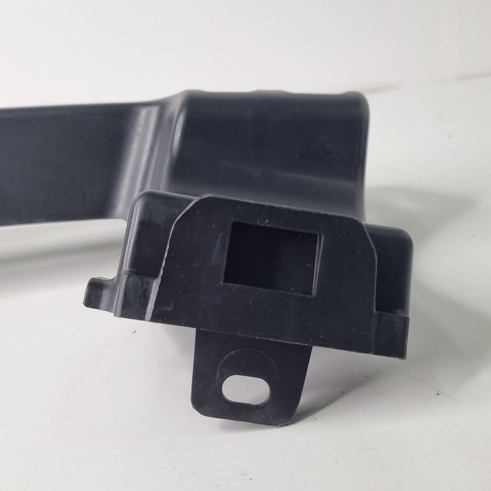 Suporte Trilho Traseiro Superior Esquerdo Hyundai HB20 Hatch 2013/2019 Novo