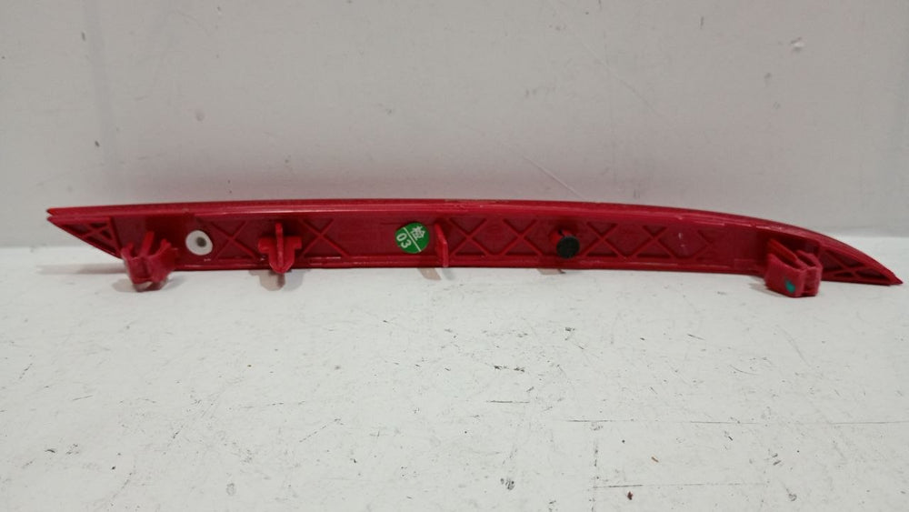 Refletor Tras Esq Geely EX2 2025/2026 Usado
