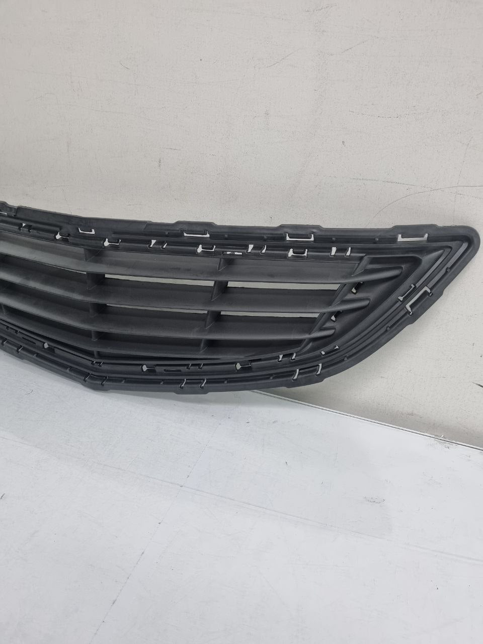 Grade Inferior Parachoque Chevrolet Onix Prisma 2013/2016 Nova