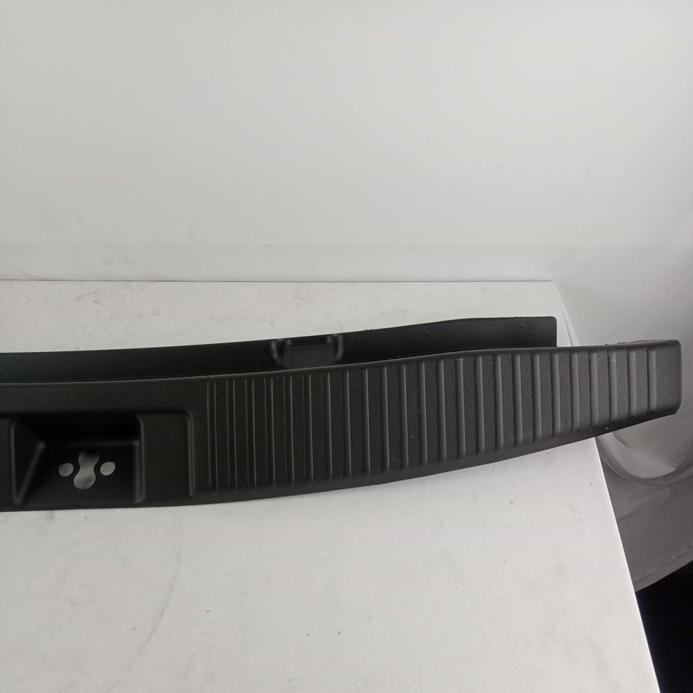 Soleira Porta Malas Honda HR-V 2015/2021 Nova