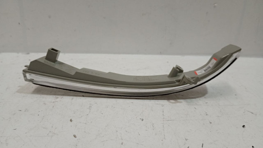 Pisca Retrovisor Direito Hyundai Azera 2012/2016 Usado