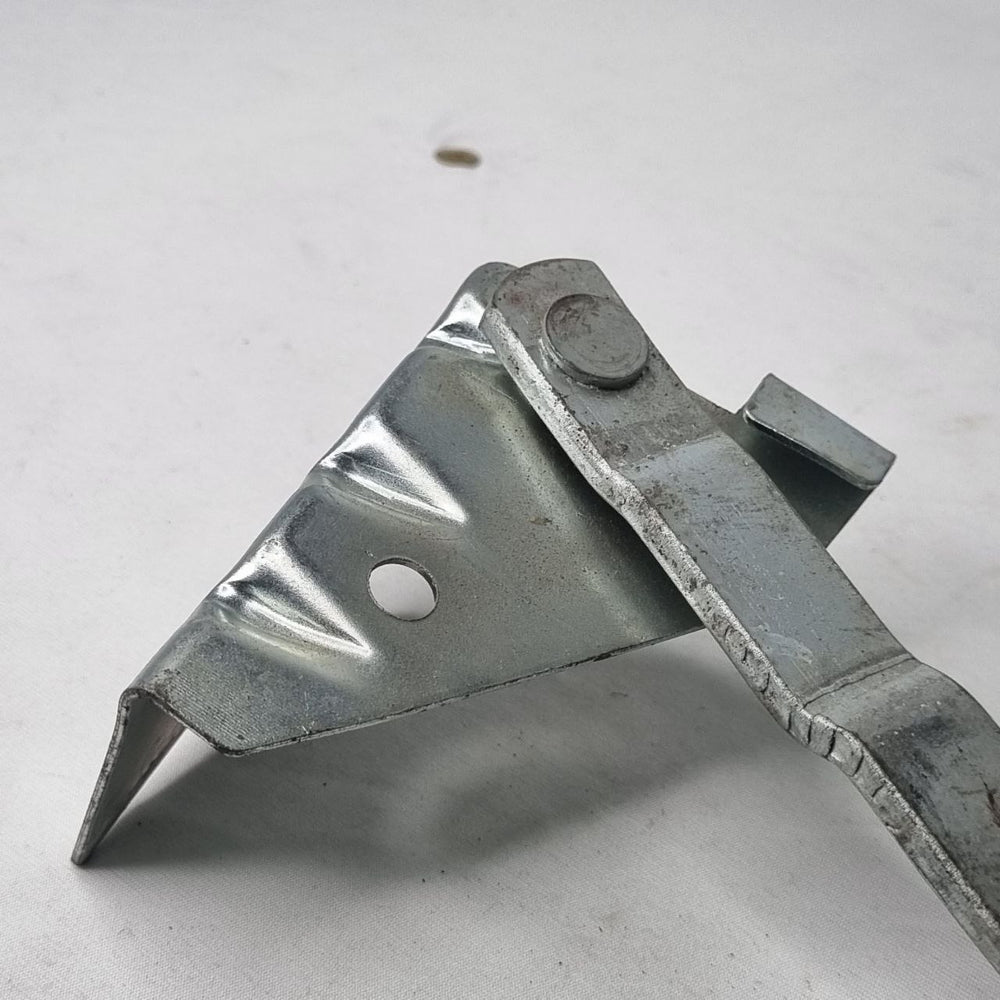 Braço Capô Direito Chevrolet Corsa até 2002 Usado