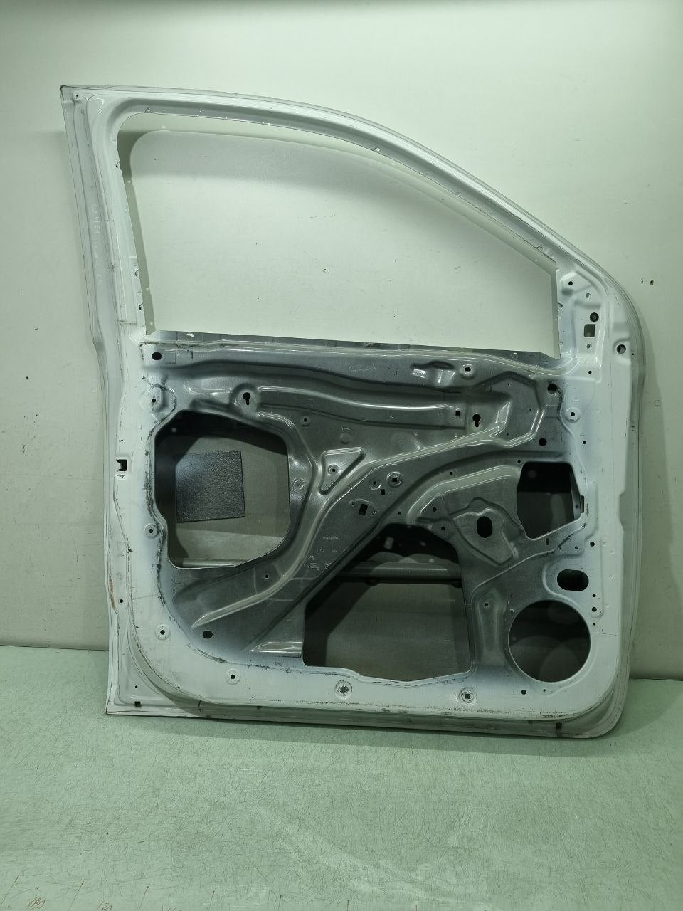 Porta Dianteira Esquerda Ford Ranger 2 Portas Cabine Simples 1993/2012 Usada