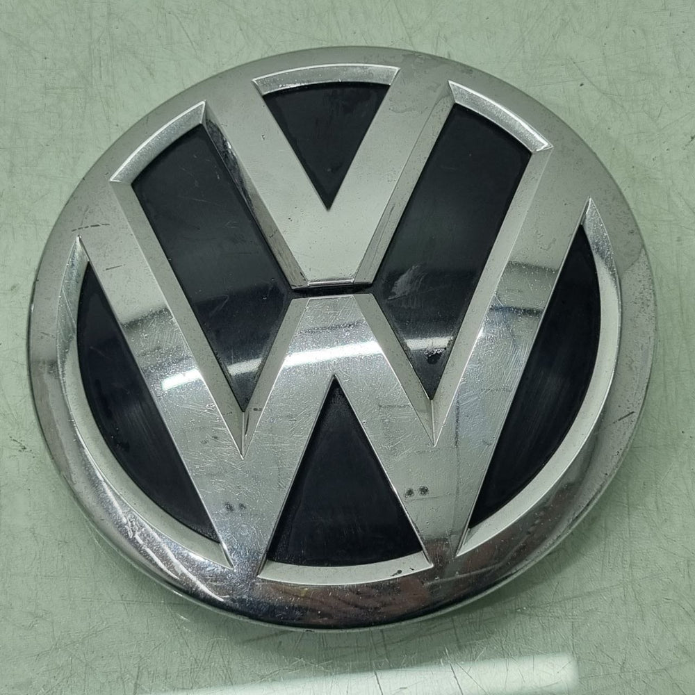 Emblema Diant VW Passat 2006/2011 Usado