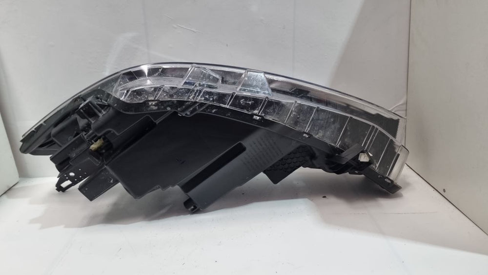 Farol Diant Dir Nissan Kicks 2022/2024 Usado