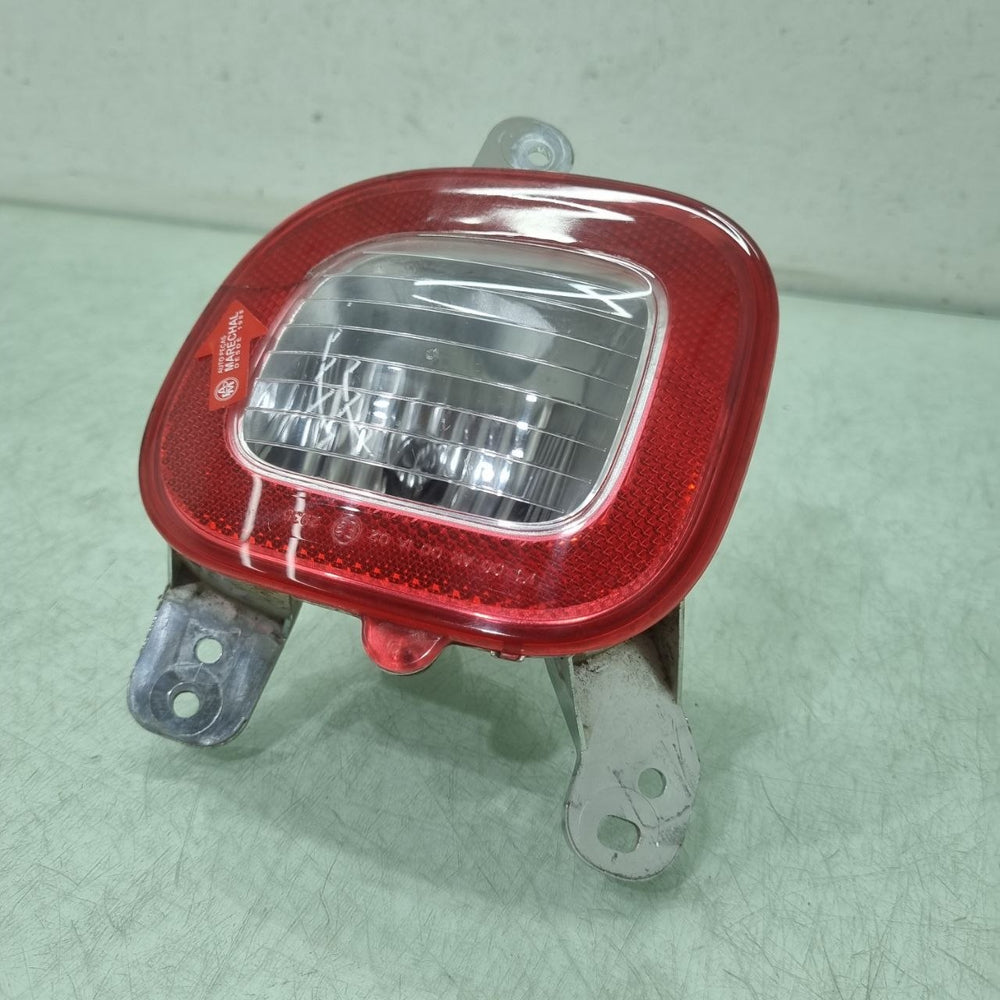 Luz Re Dir Renault Duster 2016/2020 Usada
