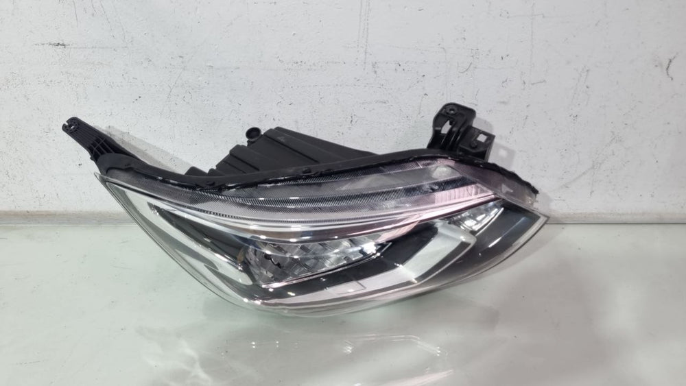 Farol Diant Dir GM Onix 2020/2025 Usado