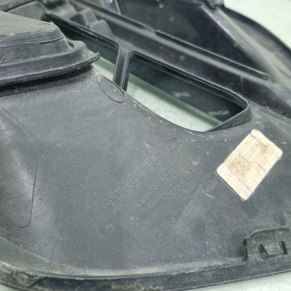 Moldura Farol Milha Diant Esq Hyundai Creta Usada