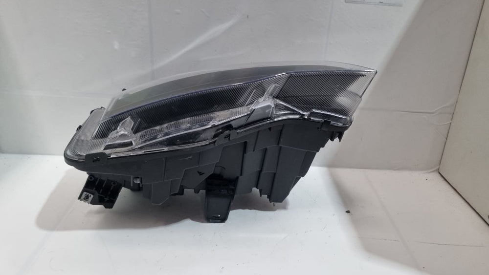 Farol Dianteiro Direito Renault Kardian 2024/2026
