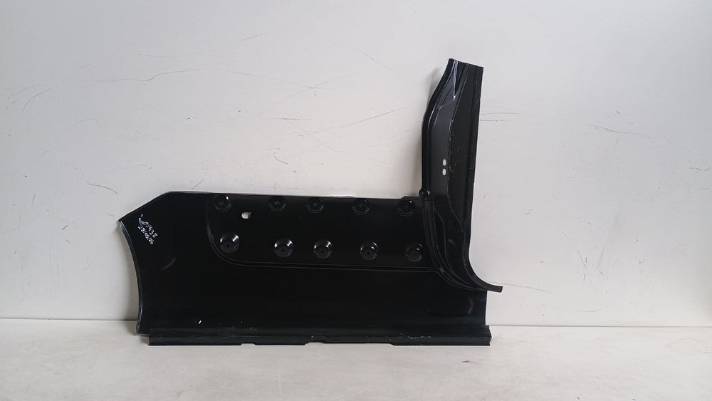 Retalho Lateral Esq Fiat Fiorino 2013/2025 Novo