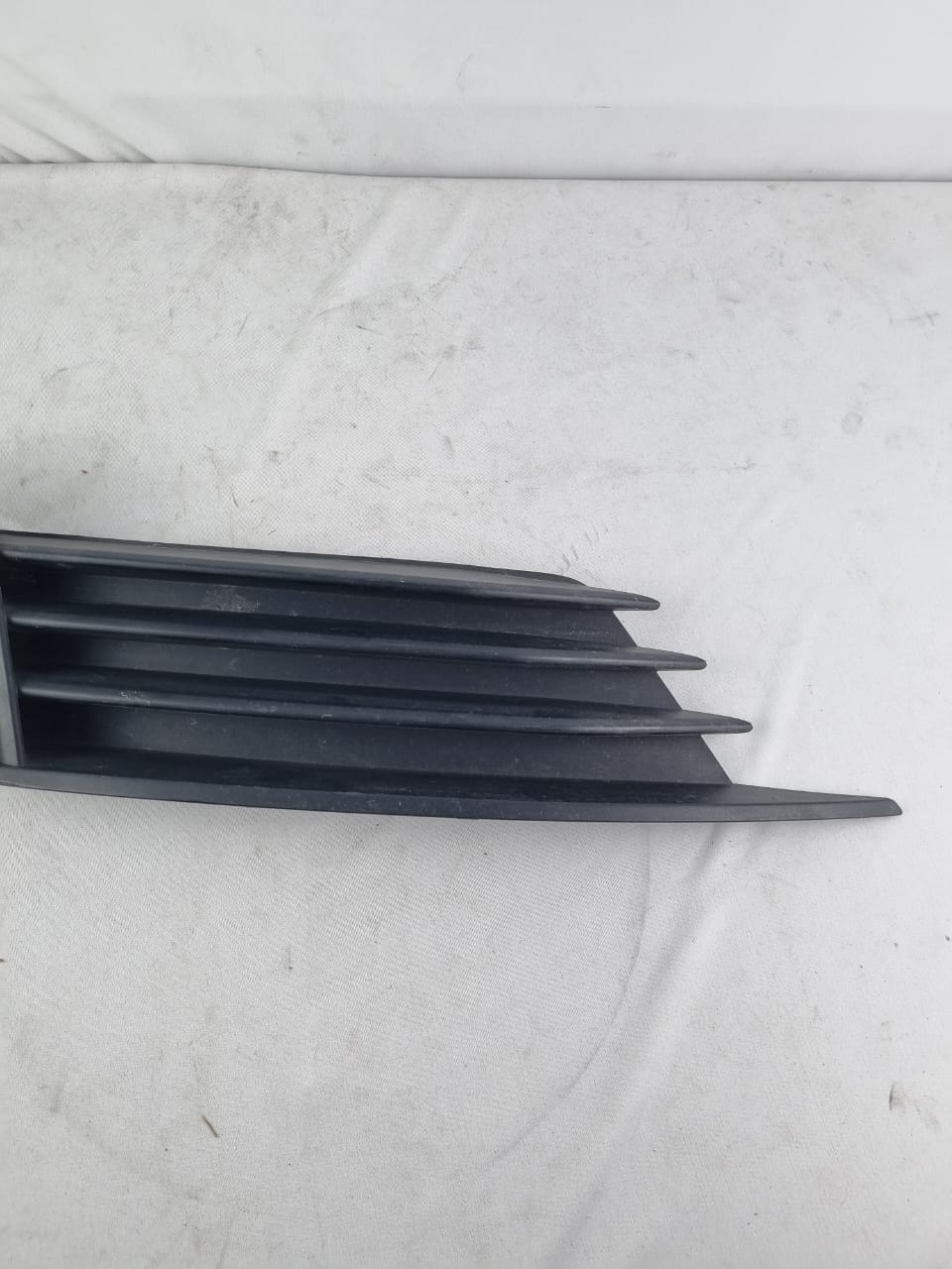 Moldura Farol Milha Dir Audi A3 Sedan 2013/2016