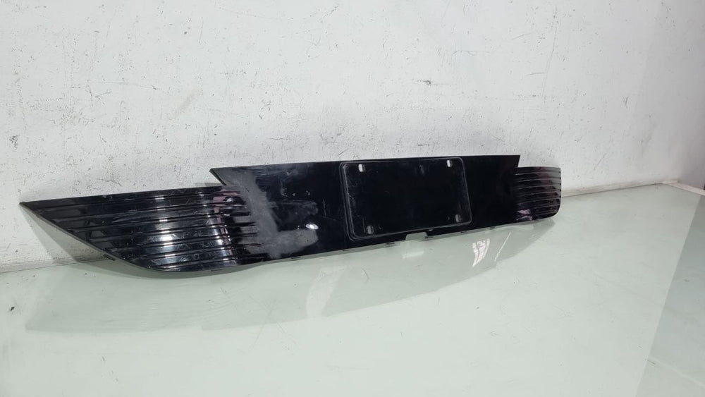Aplique Parachoque Traseiro Central BYD King 2025/2026 Usado