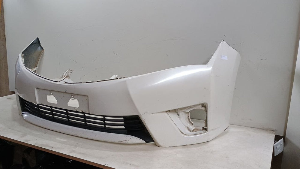 Para-choque Diant Toyota Corolla 2015/2018 Usado