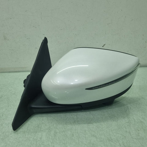 Espelho Retrovisor Esq Nissan Kicks 2017/2024 Usado