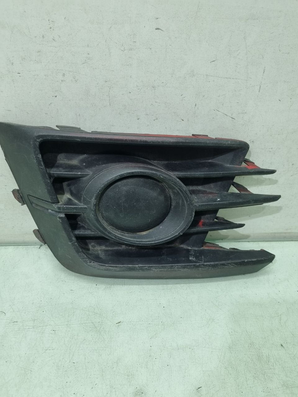 Moldura Farol Milha Dianteiro Esquerdo VW Gol G7 2016/2018 Usado
