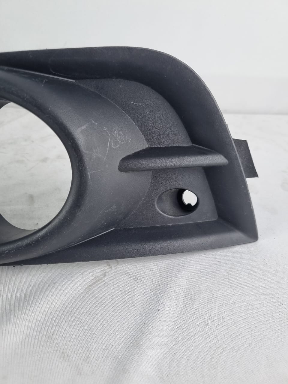 Moldura Farol Milha GM Cruze 2010/2015 Nova