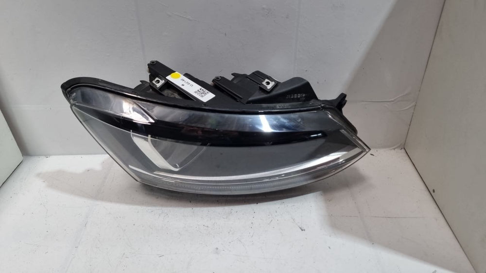 Farol Dianteiro Direito VW Fox Space 2015/2022 Usado