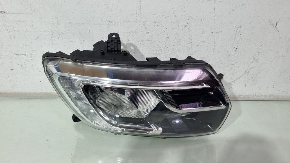 Farol Diant Dir Renault Sandero 2020/2024 Usado