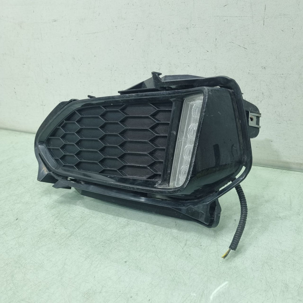 LED com Moldura Diant Esq Honda Fit 2018/2021 Usado