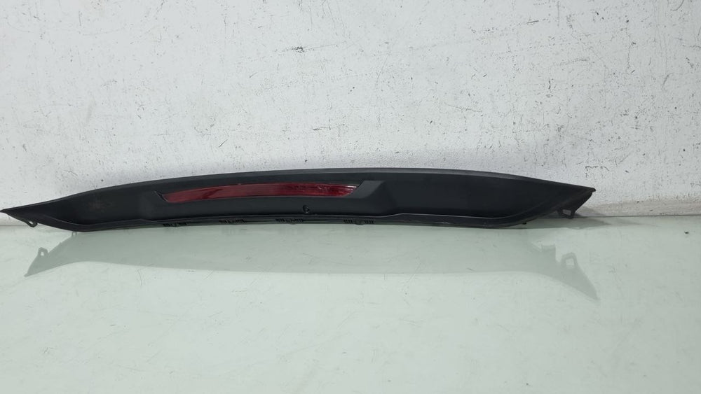 Acabamento Aerofólio Spoiler Volkswagen Nivus 2020/2022 Usado