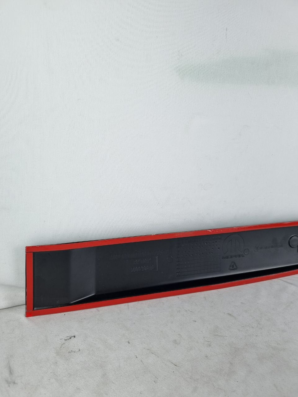 Friso Porta Traseira Jeep Renegade 2015/2022 Novo