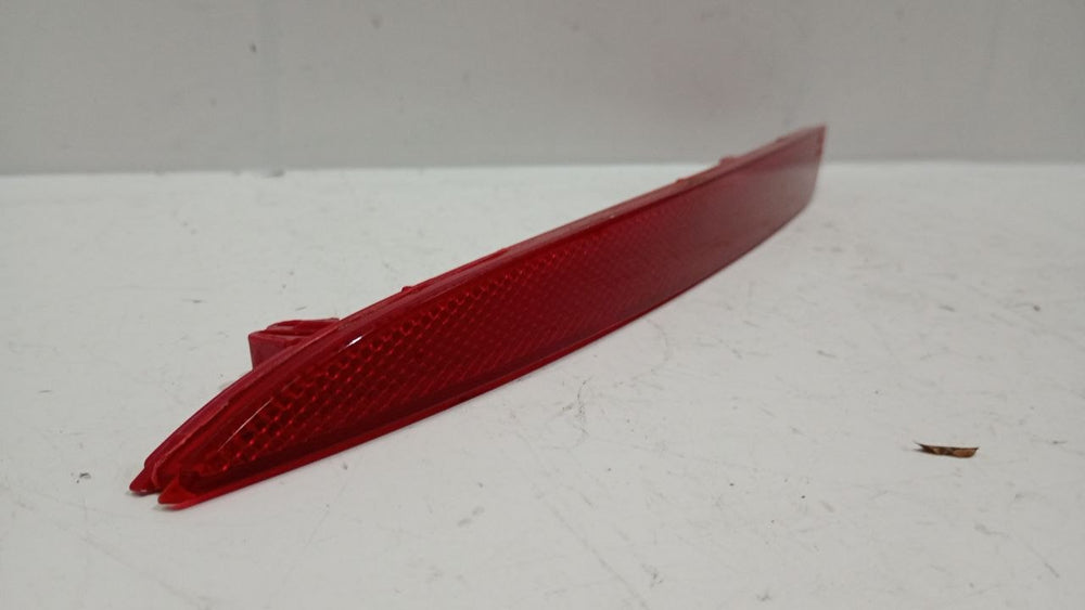 Refletor Tras Esq Geely EX2 2025/2026 Usado