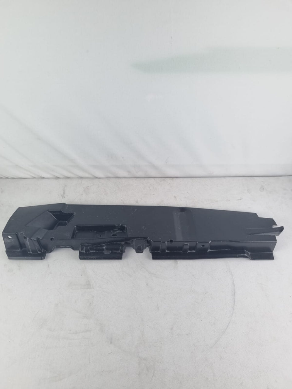 Defletor Sup Radiador Peugeot 208 2013/2024 Novo