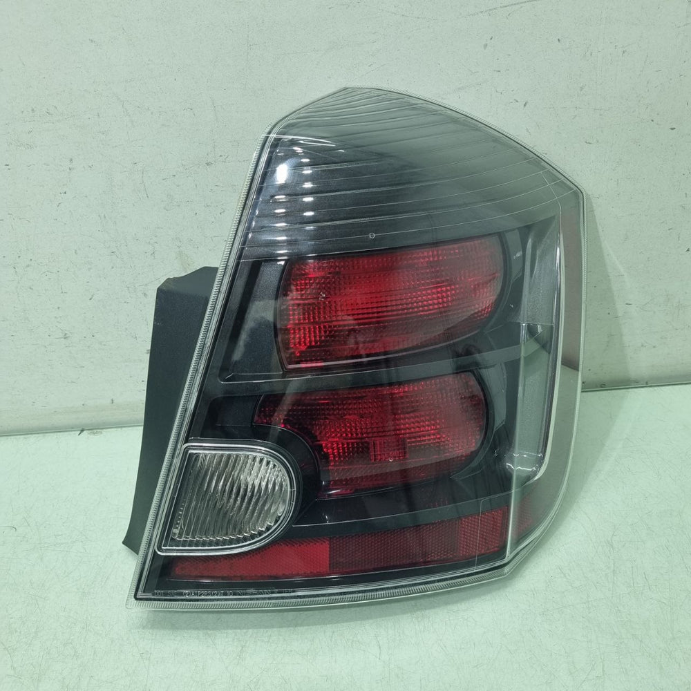Lanterna Traseira Direita Nissan Sentra 2011 a 2013 Orig