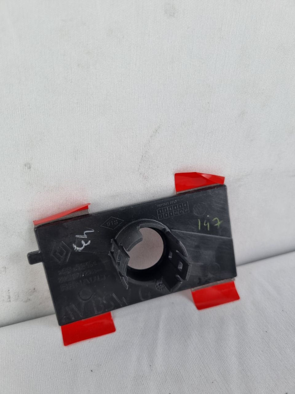 Suporte Sensor Estacionamento Renault Logan/Captur 2014/2023 Novo
