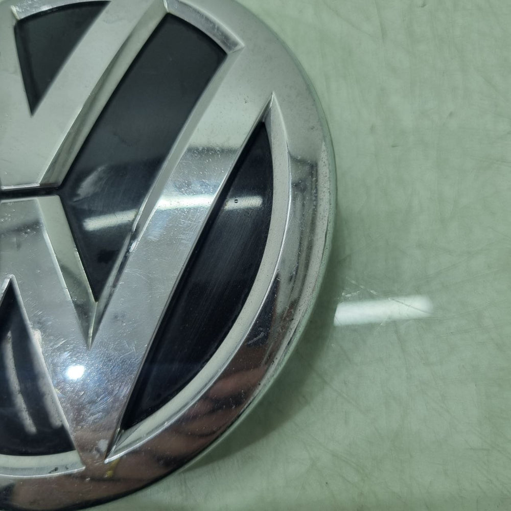 Emblema Diant VW Passat 2006/2011 Usado