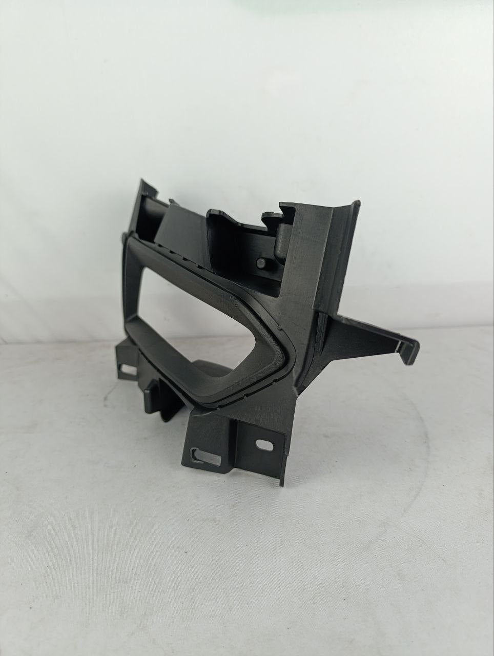 Moldura Farol de Milha Nissan Versa 2020/2022