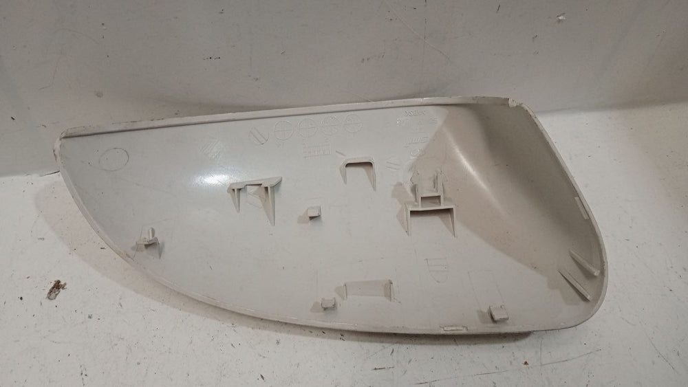 Capa Retrovisor Esq GM Sonic Sedan 2012/2014 Usado