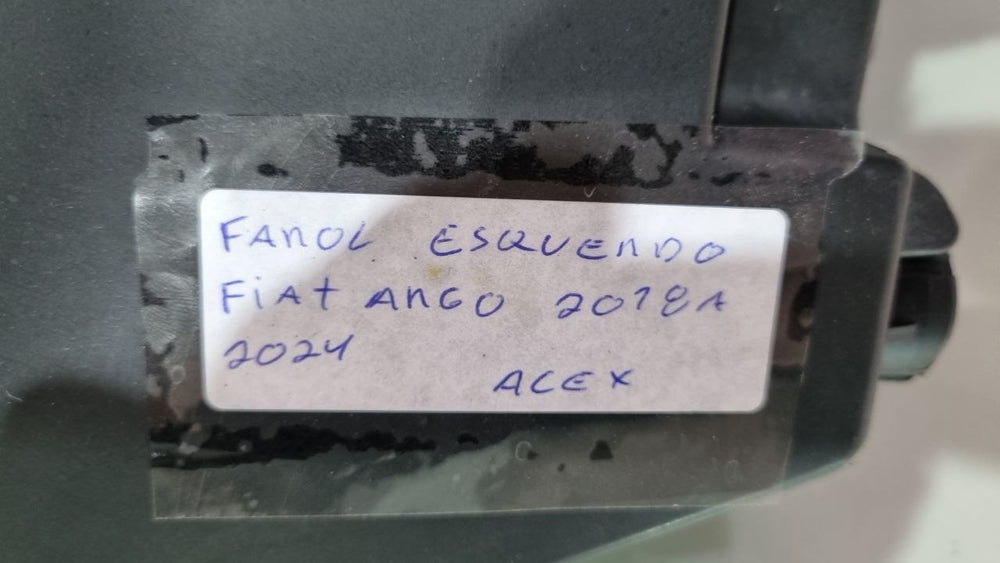 Farol Diant Esq Fiat Argo 2018/2024 Usado