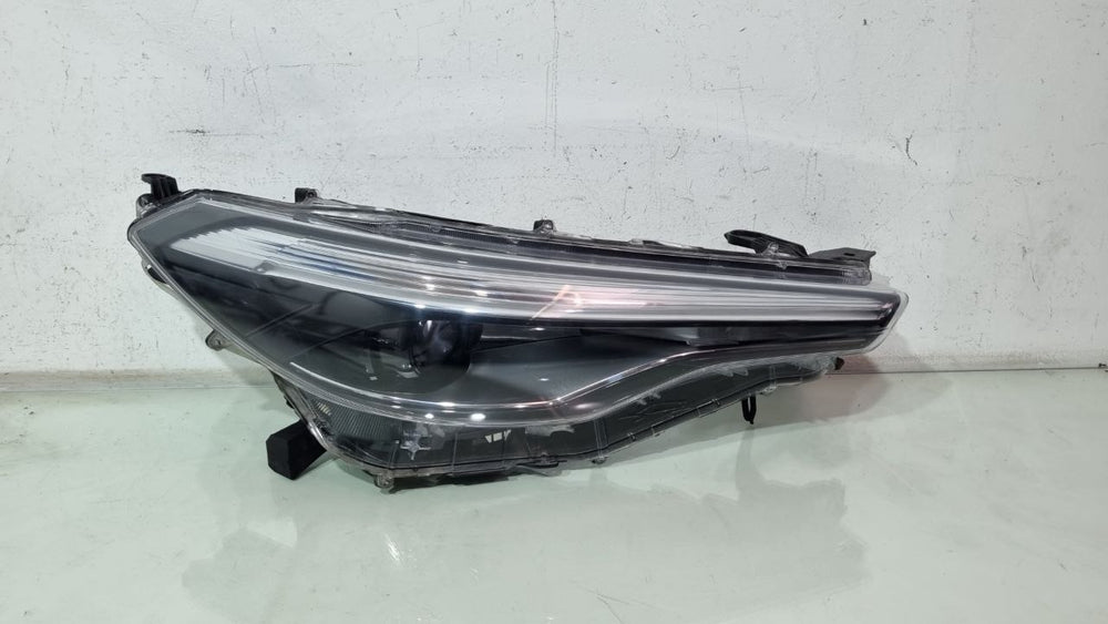 Farol Dir Toyota Corolla Cross 2023/2025 Usado
