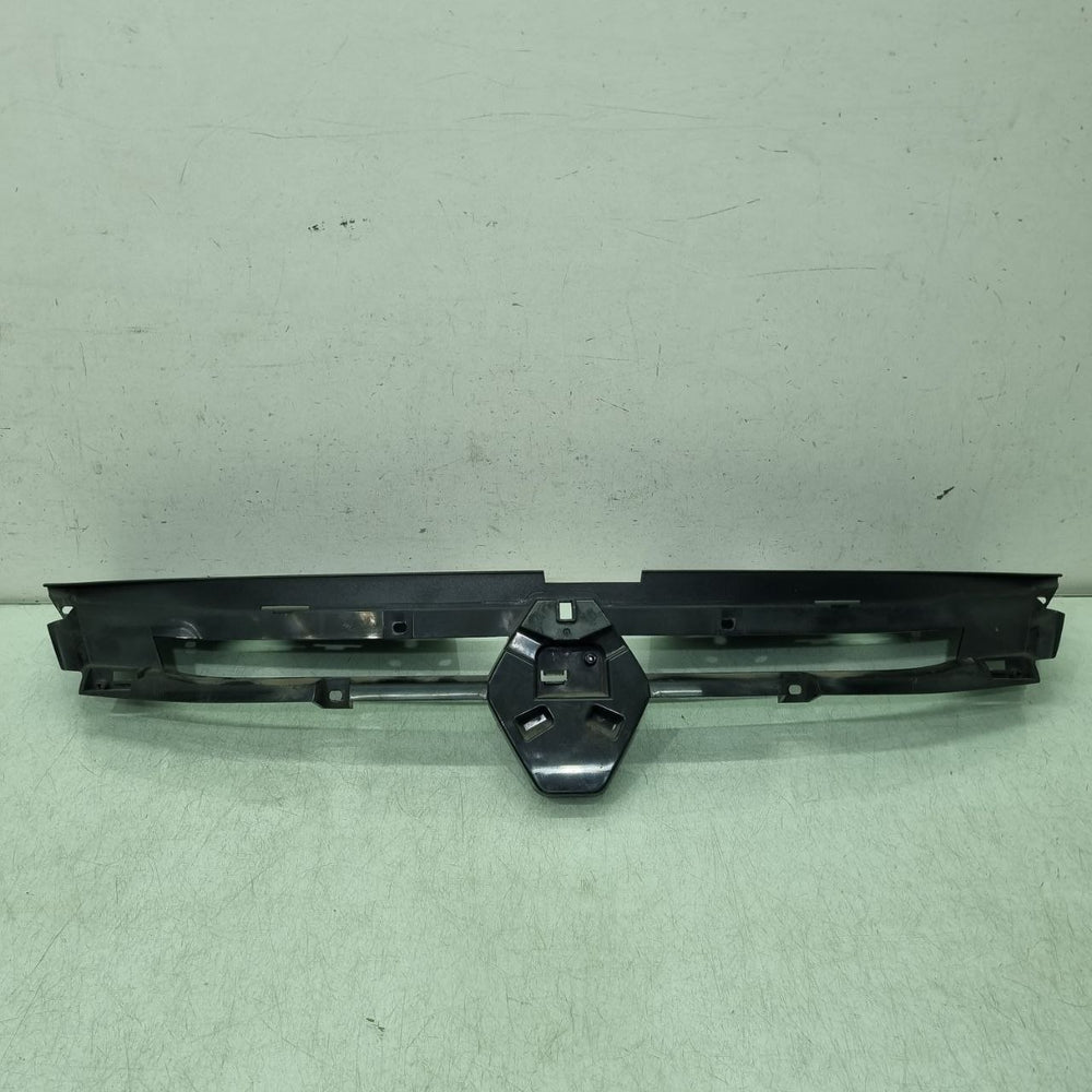 Acabamento Grade Diant Renault Duster 2012/2015 Usado