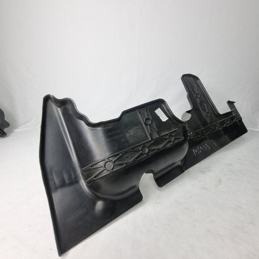 Defletor de Ar do Radiador Esquerdo VW Gol 2009/2021 Usado