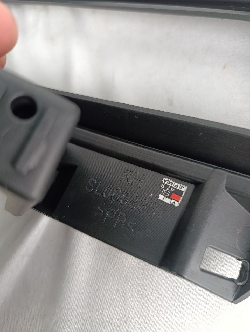 Moldura Farol de Milha Nissan Versa 2020/2022