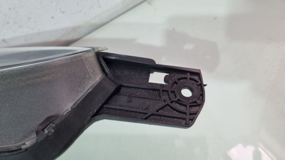 Farol Diant Dir Honda HRV 2015/2019 Usado