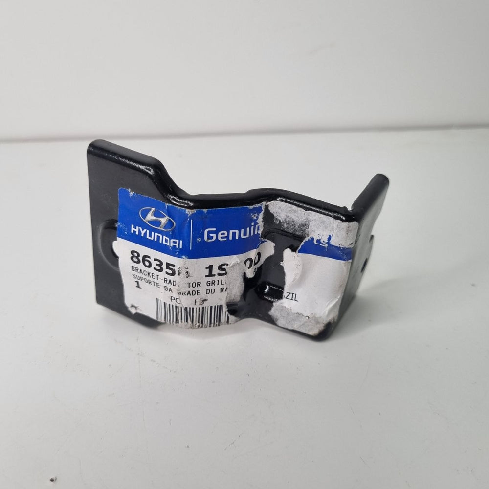 Suporte Grade Radiador Direito Hyundai HB20 2012/2019 Novo