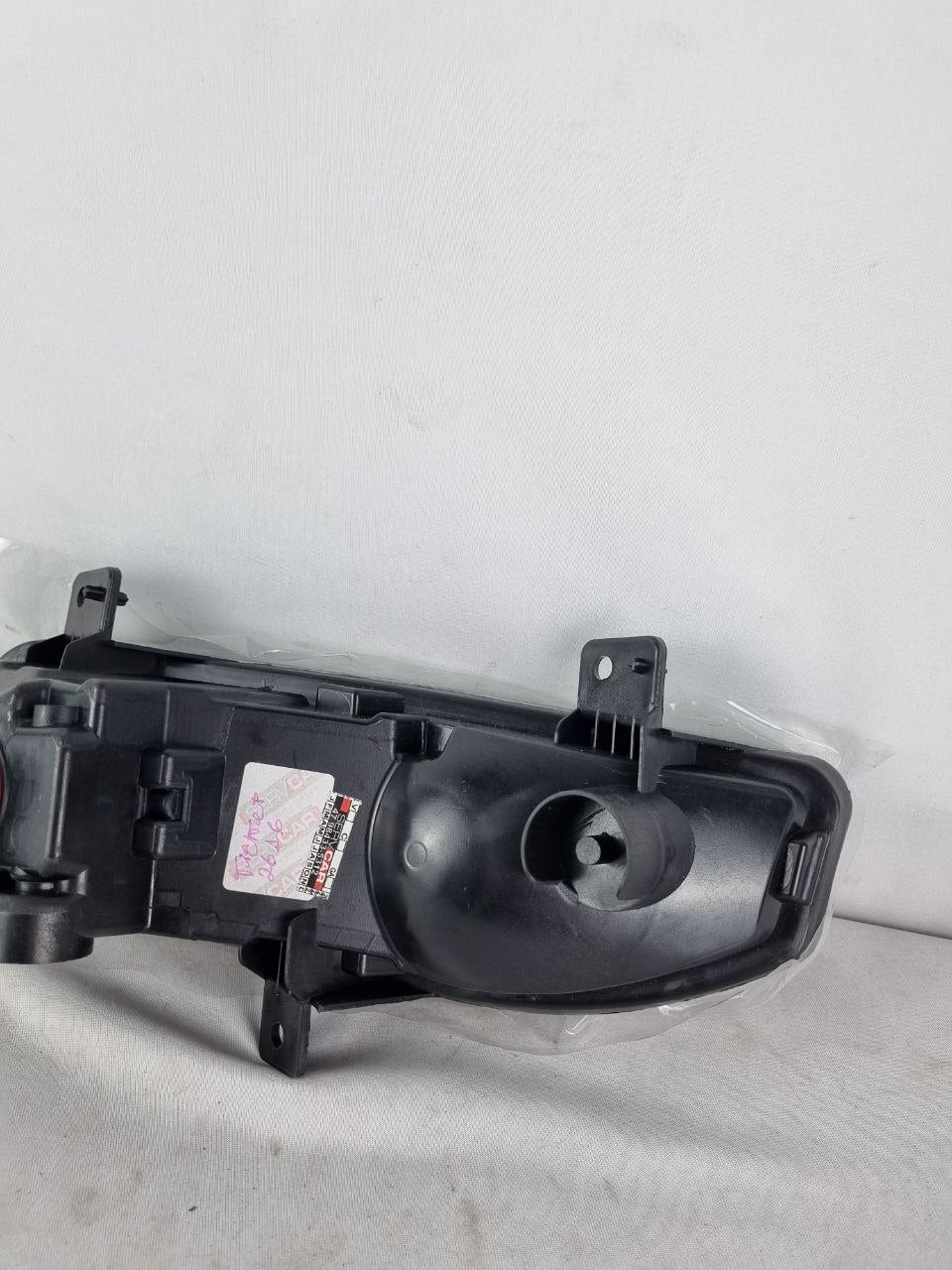 Farol de Milha Dianteiro Esquerdo Nissan Kicks 2017/2022 Novo