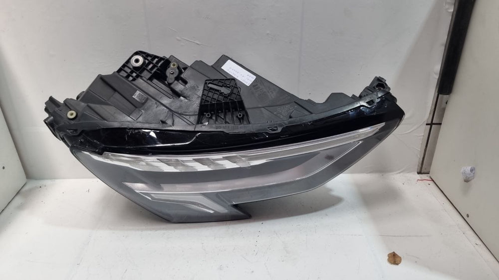 Farol Diant Dir Audi A3 2022/2024 Usado
