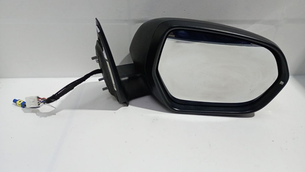 Retrovisor Dir Fiat Titanium 2024/2026 Usado