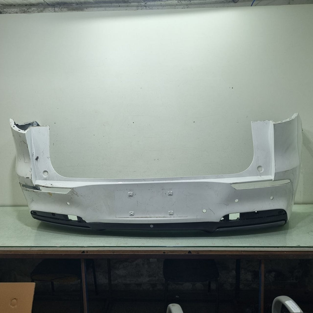 Para-choque Tras Geely EX5 2024/2026 Usado