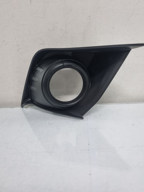 Moldura Farol de Milha Dianteira Esquerda Renault Kwid Outsider 2020/2026 Nova