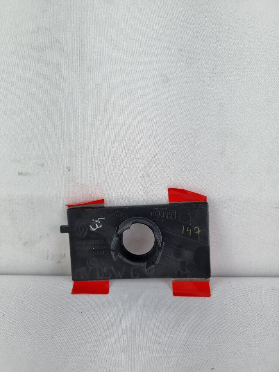 Suporte Sensor Estacionamento Renault Logan/Captur 2014/2023 Novo