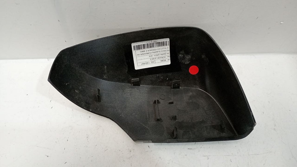 Capa Retrovisor Esquerdo Subaru Forester 2014/2021 Usado