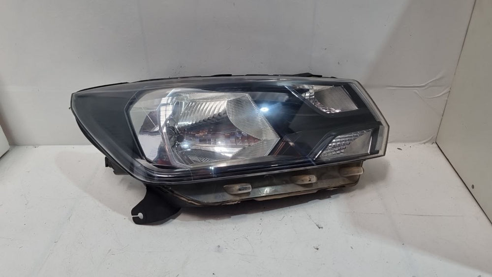 Farol Dianteiro Direito VW Gol G8 2018/2023 Usado